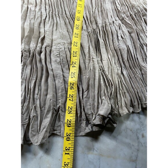 Chicos Crinkle Skirt Taupe MIDI Asymmetrical Hem Elastic Waist Chicos 2 - Picture 8 of 9
